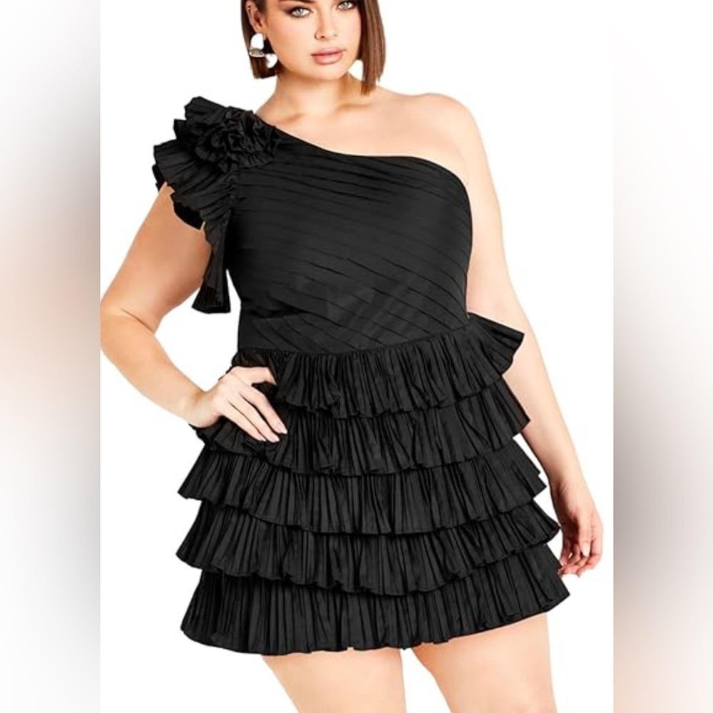 City chic Francesca mini black size 20W fits like 18. New in package